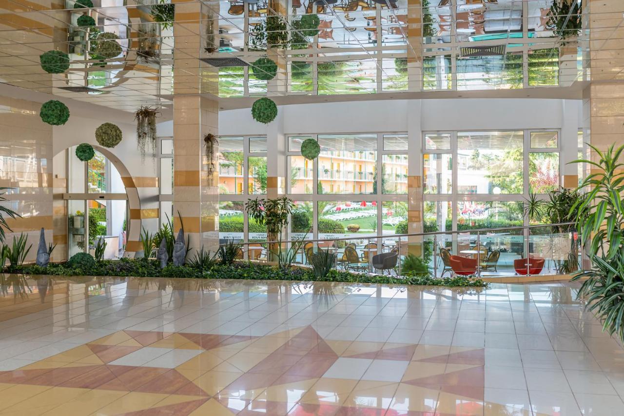 Trakia Plaza Hotel & Apartments Sunny Beach Esterno foto